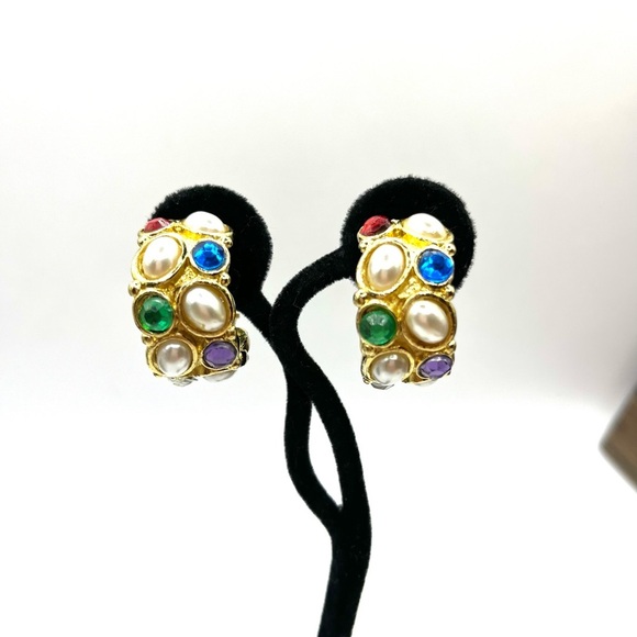 Earring Lot 5 Pairs Chunky Earrings with Ornate Clip on Earrings Gold Tone - Picture 11 of 16